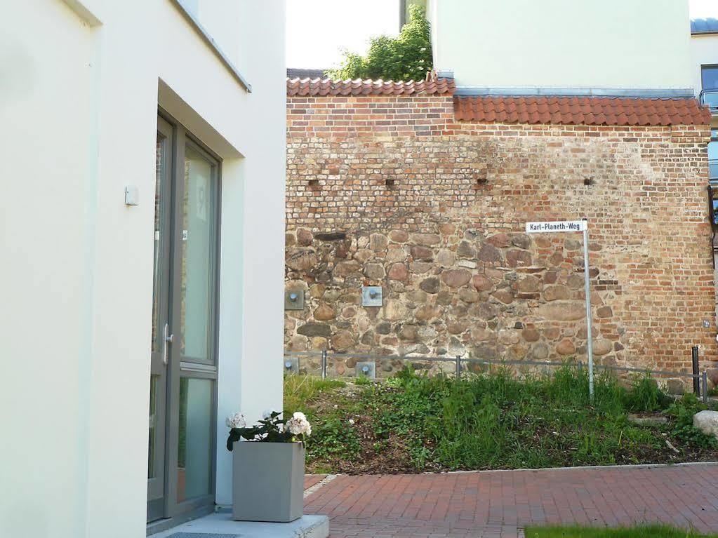 Ferienwohnung An Der Historischen Stadtmauer روستوك المظهر الخارجي الصورة