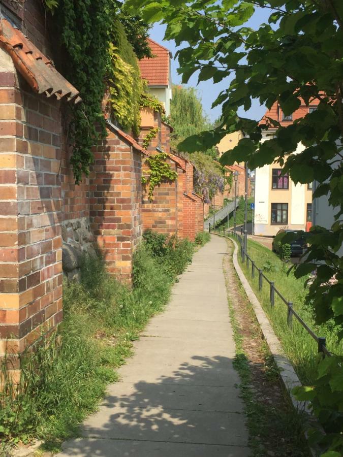 Ferienwohnung An Der Historischen Stadtmauer روستوك المظهر الخارجي الصورة